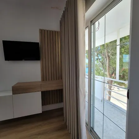 Gjordeni Apartment's 4*