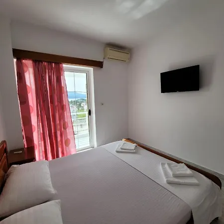 Gjordeni Apartment's 4*