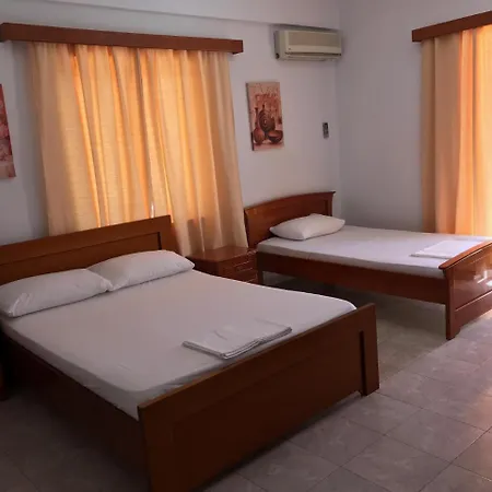 Gjordeni Apartment's Hotel Ksamil
