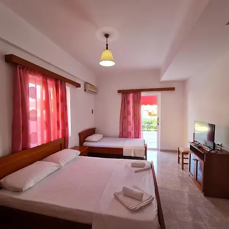 Gjordeni Apartment's Hotell