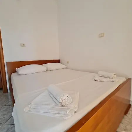 Hotell Gjordeni Apartment's Ksamil
