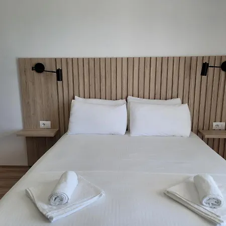 Ξενοδοχείο Gjordeni Apartment's Εξαμίλιο
