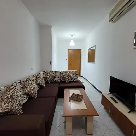 Ξενοδοχείο Gjordeni Apartment's 4*